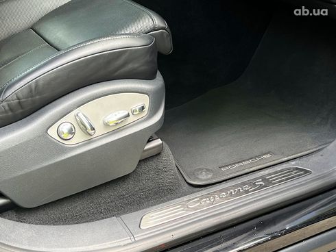 Porsche Cayenne 2017 черный - фото 18