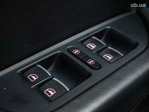 Volkswagen Touareg 2012 - фото 23