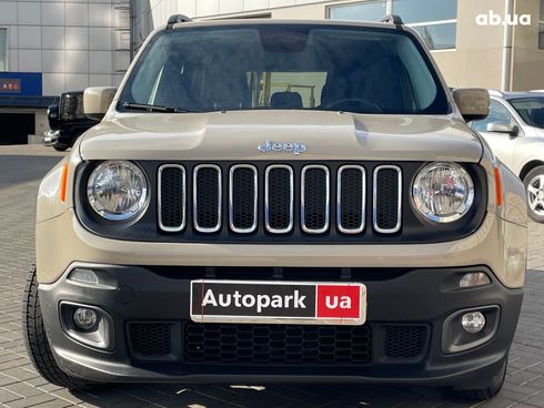 Jeep Renegade 2015 бежевый - фото 2