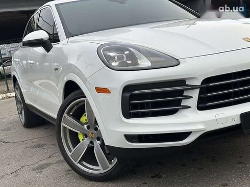 Porsche Cayenne 2019 - фото 19