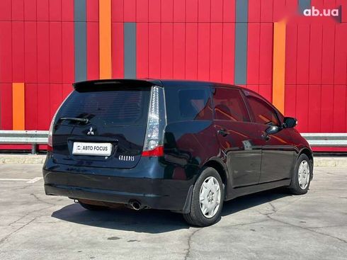 Mitsubishi Grandis 2007 - фото 8