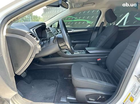 Ford Fusion 2019 - фото 7