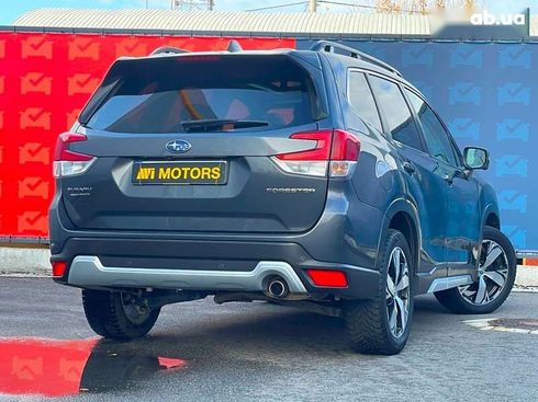 Subaru Forester 2020 - фото 12