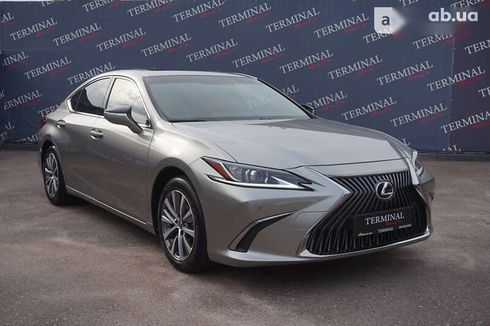 Lexus ES 2019 - фото 3