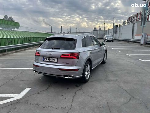 Audi Q5 2020 - фото 18