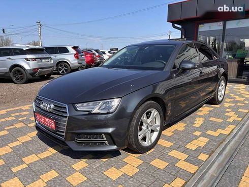 Audi A4 2018 - фото 13