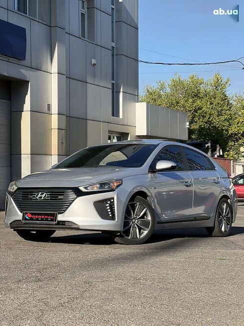Hyundai Ioniq 2018 - фото 8