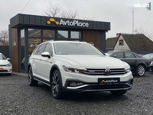 Volkswagen passat alltrack 2020 - фото 4