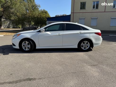 Hyundai Sonata 2014 белый - фото 2