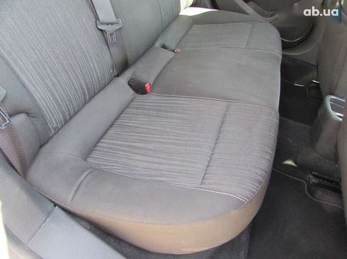 Opel Astra 2010 - фото 18