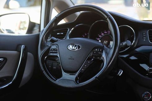Kia Cee'd 2013 - фото 14