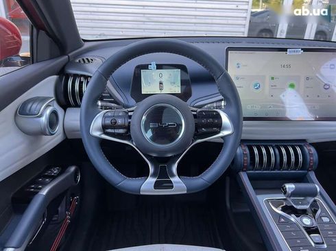 BYD Atto 3 2023 - фото 15
