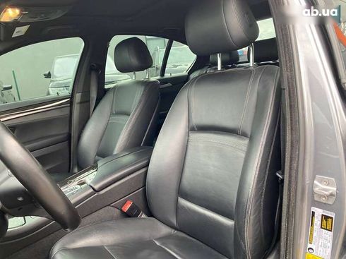 BMW 5 серия 2015 - фото 30