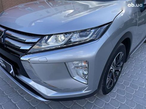 Mitsubishi Eclipse Cross 2020 - фото 26