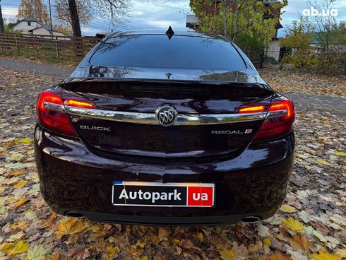 Buick Regal 2016 красный - фото 7