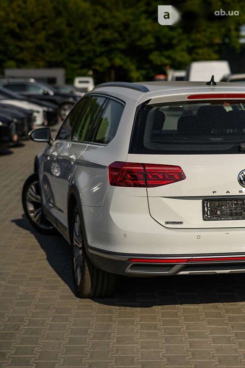 Volkswagen passat alltrack 2019 - фото 15