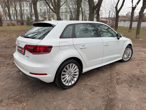 Audi A3 2016 белый - фото 5