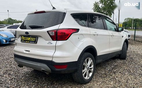 Ford Escape 2018 - фото 6