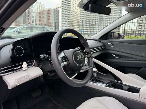 Hyundai Elantra 2024 - фото 16