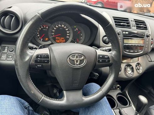 Toyota RAV4 2011 - фото 28