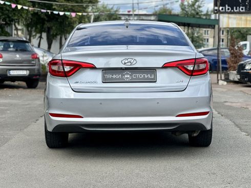 Hyundai Sonata 2015 серый - фото 4