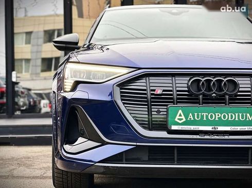 Audi e-tron S 2021 - фото 8