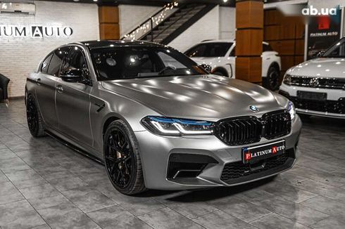 BMW M5 2018 - фото 9