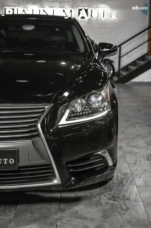 Lexus LS 2013 - фото 2