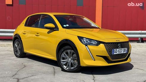 Peugeot e-208 2021 - фото 8
