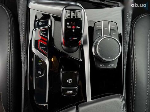 BMW M5 2022 - фото 27