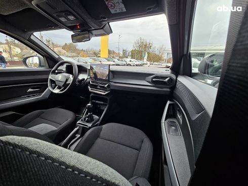 Renault Duster 2025 белый - фото 12