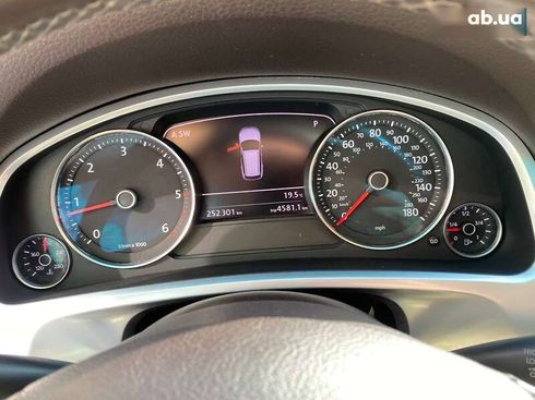 Volkswagen Touareg 2011 - фото 15