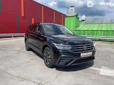 Продаж вживаних Volkswagen Tiguan 2023 року - купити на Автобазарі