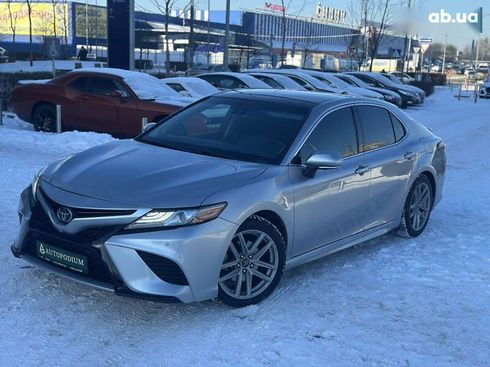 Toyota Camry 2018 - фото 4