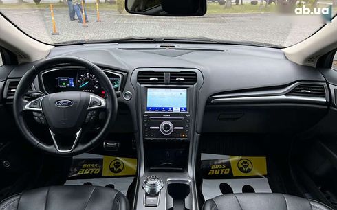 Ford Fusion 2016 - фото 15