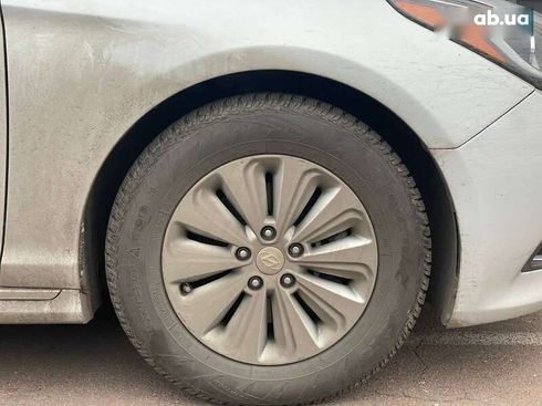 Hyundai Sonata 2016 - фото 18