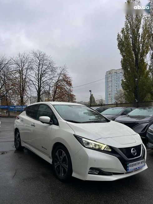 Nissan Leaf 2019 - фото 2