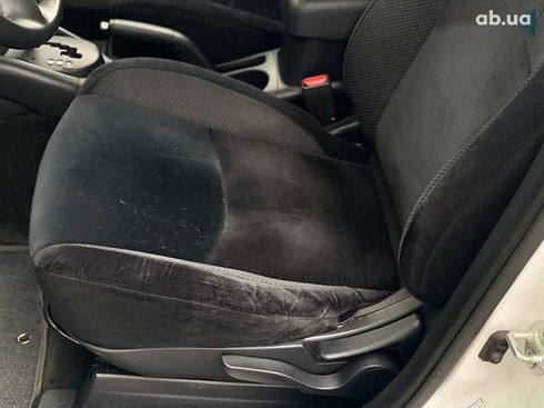 Mitsubishi Outlander 2011 - фото 22