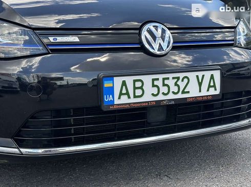 Volkswagen e-Golf 2016 - фото 18