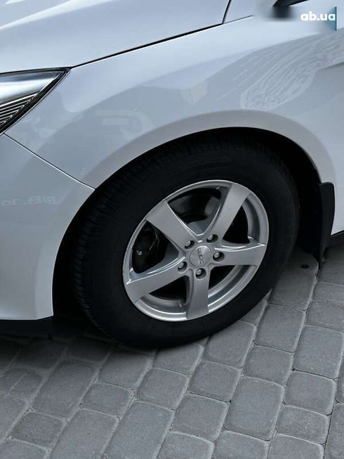 Ford Focus 2015 - фото 13