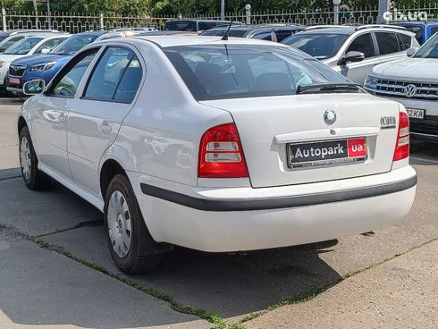 Skoda Octavia 2007 белый - фото 7