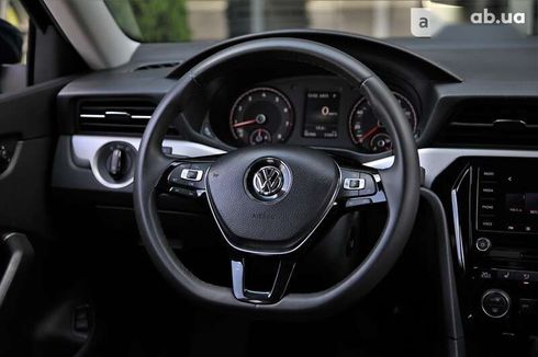 Volkswagen Passat 2021 - фото 13