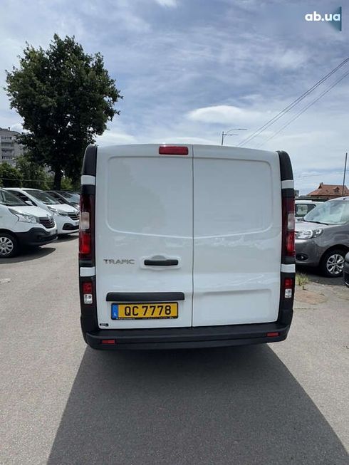 Renault Trafic 2020 - фото 8