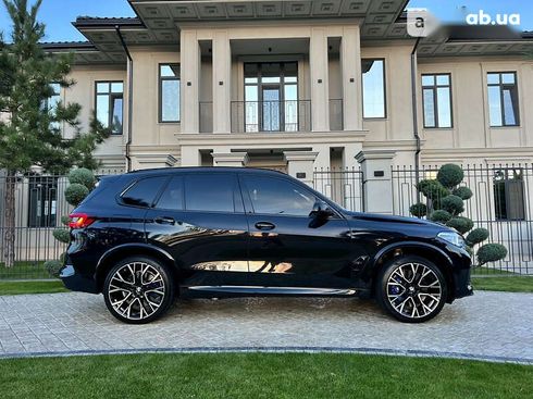 BMW X5 M 2022 - фото 20