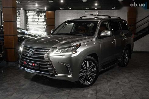 Lexus LX 2016 - фото 11