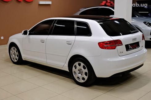 Audi A3 2013 белый - фото 2