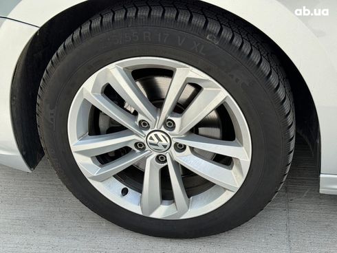 Volkswagen Passat 2020 серый - фото 12