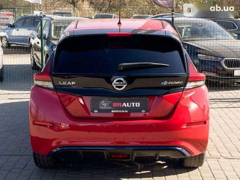 Nissan Leaf 2019 - фото 18