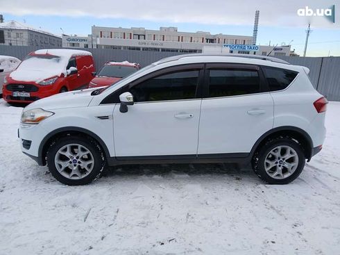 Ford Kuga 2011 - фото 13