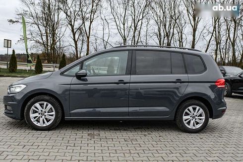 Volkswagen Touran 2020 - фото 18